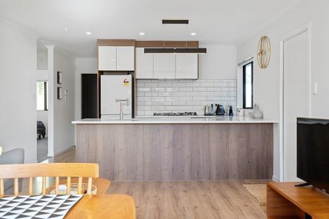 Photo of property in 2/84 Comries Road, Chartwell, Hamilton, 3210