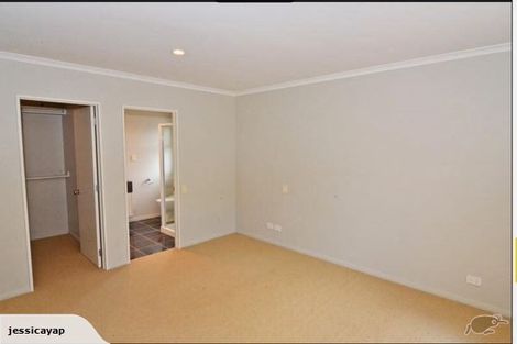 Photo of property in 32 Espalier Drive, Henderson, Auckland, 0612