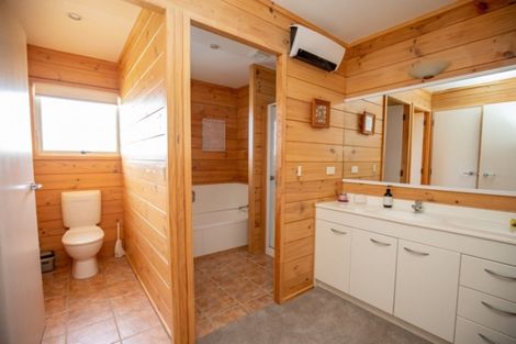 Photo of property in 4 Madgwick Place, Ngatea, 3503