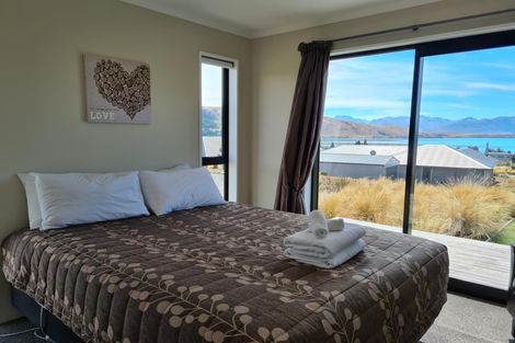 Photo of property in 6 Manning Place, Lake Tekapo, 7999