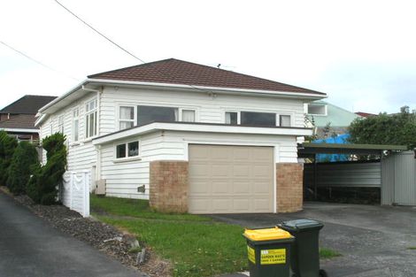 Photo of property in 21 Walter Street, Hauraki, Auckland, 0622