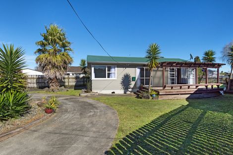 Photo of property in 77 Dominion Road, Papakura, 2110