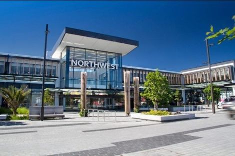 Photo of property in 57 Accolage Boulevard, Kumeu, 0810