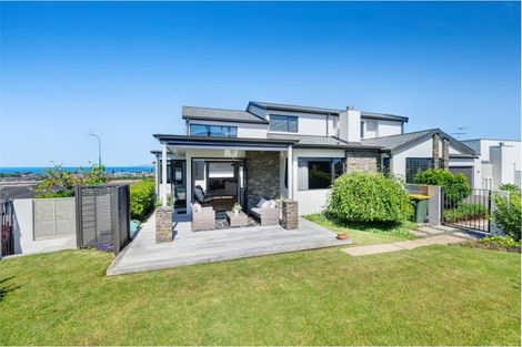 Photo of property in 57 The Ritz, Orewa, 0931