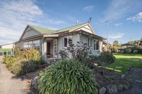 Photo of property in 37 Saint Leonards Road, Temuka, 7920