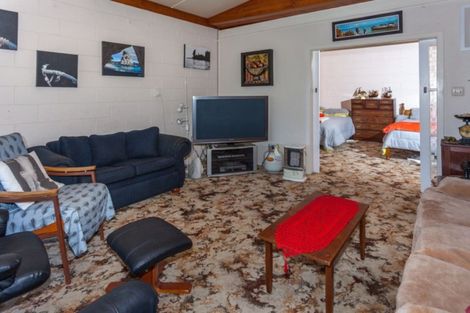 Photo of property in 43 Robinson Road, Whitianga, 3510