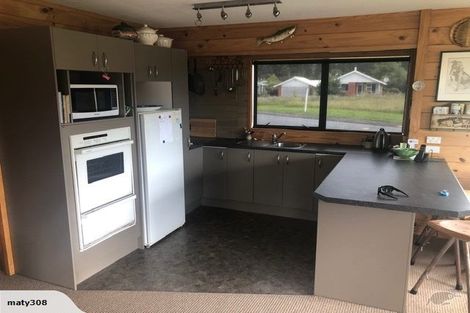 Photo of property in 11 Pauareka Road, Haast, 7886