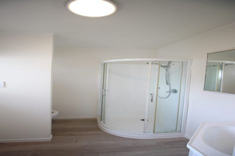 Photo of property in 2/2 Bentley Avenue, Glenfield, Auckland, 0629