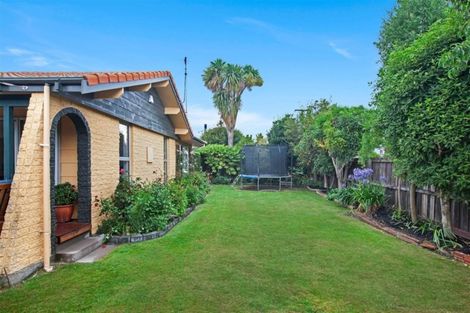 Photo of property in 89 Dunbarton Street, Redwood, Christchurch, 8051