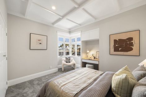 Photo of property in 8 Creamer Avenue, Belmont, Auckland, 0622