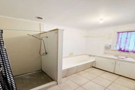 Photo of property in 59 Te Kanawa Crescent, Henderson, Auckland, 0610