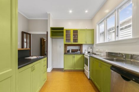 Photo of property in 444 Jackson Street, Petone, Lower Hutt, 5012