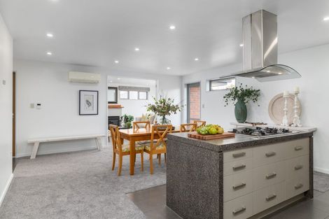 Photo of property in 262a Greers Road, Bryndwr, Christchurch, 8053