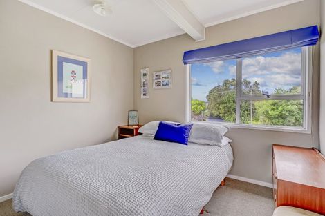 Photo of property in 4 Hardy Place, Cooks Beach, Whitianga, 3591