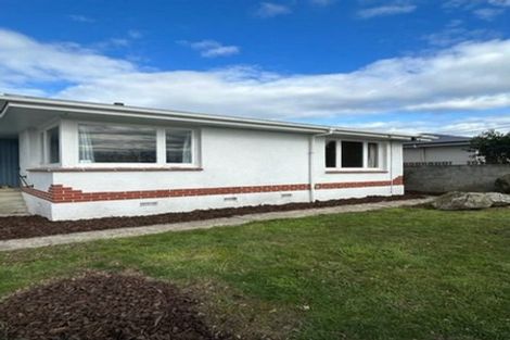 Photo of property in 166 Edinburgh Crescent, Waikiwi, Invercargill, 9810