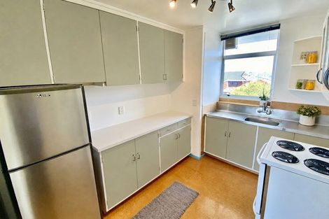 Photo of property in 23ub4 Rangitane Street, Maupuia, Wellington, 6022