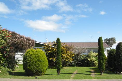 Photo of property in 11 Churchill Avenue, Wairoa, 4108