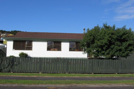 Photo of property in 27 Aronia Way, Goodwood Heights, Auckland, 2105