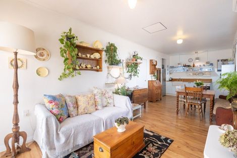 Photo of property in 31 Fitzroy Road, Bluff Hill, Napier, 4110