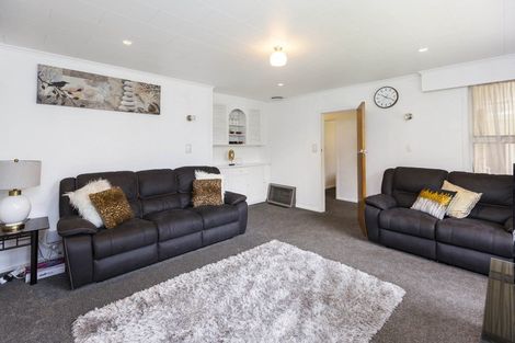 Photo of property in 9 Montana Road, Totara Park, Upper Hutt, 5018