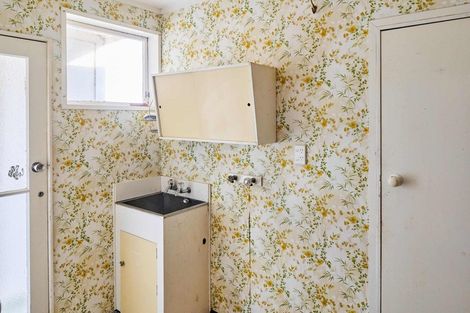 Photo of property in 11 Lauderdale Road, Papakowhai, Porirua, 5024