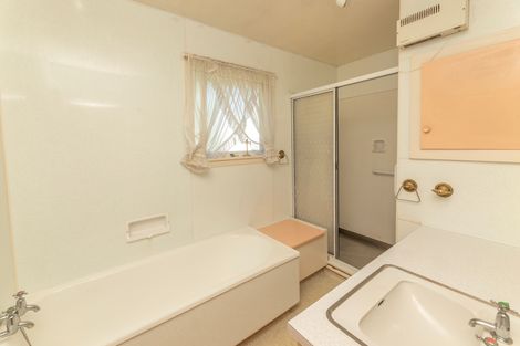 Photo of property in 49 Maidstone Road, Ilam, Christchurch, 8041