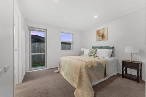 Photo of property in 129 Hillpark Drive, Pokeno, 2402