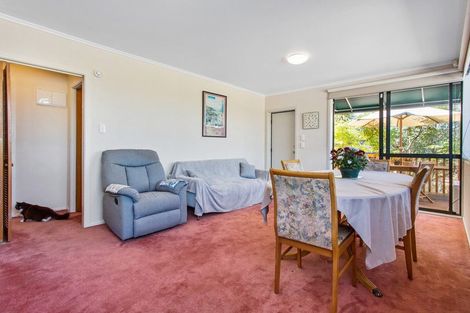 Photo of property in 2/27 Simkin Avenue, St Johns, Auckland, 1072