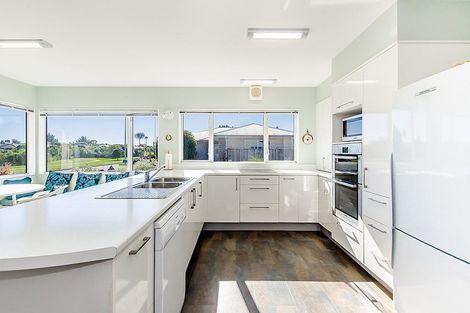 Photo of property in 27 Jade Lane, Paraparaumu, 5032