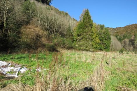 Photo of property in 58 Trennery Street, Blacks Point, Reefton, 7830