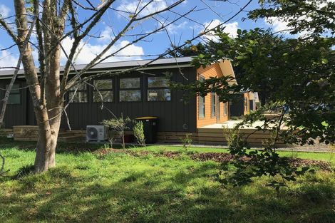 Photo of property in 2b Ataahua Place, Featherston, 5710