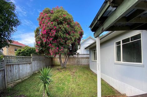 Photo of property in 9a Kahikatea Drive, Melville, Hamilton, 3206