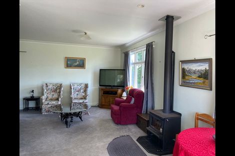 Photo of property in 258 Makirikiri Road, Crofton, Marton, 4787