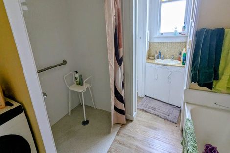 Photo of property in 20 Charles Street, Westshore, Napier, 4110