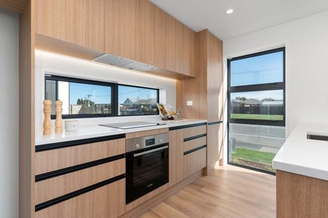 Photo of property in 5/6 Gilberthorpes Road, Islington, Christchurch, 8042