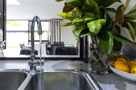 Photo of property in 27 Francis Street, Blenheim, 7201