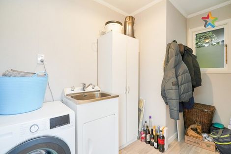 Photo of property in 143 Stobo Street, Grasmere, Invercargill, 9810