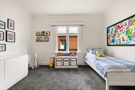 Photo of property in 127 Fitzroy Street, Forbury, Dunedin, 9012