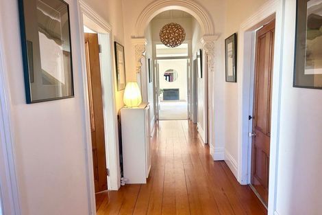 Photo of property in 89 Albert Road, Devonport, Auckland, 0624