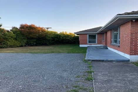 Photo of property in 8 Renfrew Street, Upper Riccarton, Christchurch, 8041