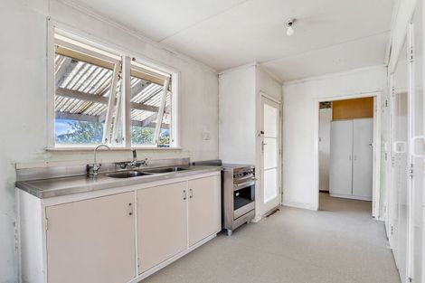 Photo of property in 5 Kouma Place, Fairy Springs, Rotorua, 3015
