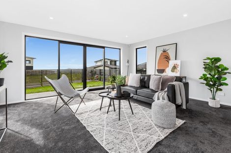 Photo of property in 2a Kaiaho Close, Aotea, Porirua, 5024