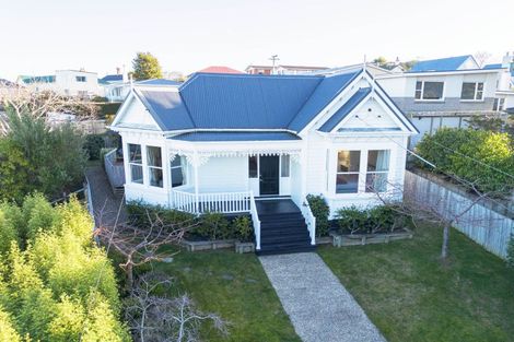 Photo of property in 8 Leven Street, Roslyn, Dunedin, 9010