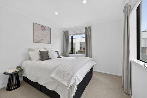Photo of property in 16 Frank Gill Road, Hobsonville, Auckland, 0616