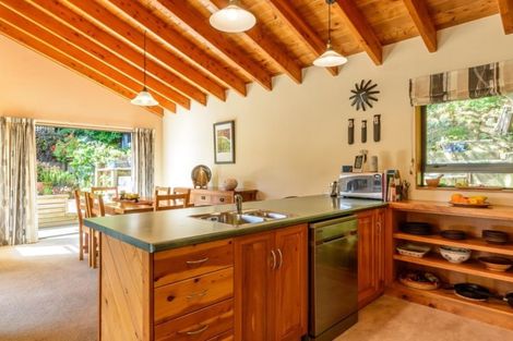 Photo of property in 26 Newgate Street, Picton, 7220