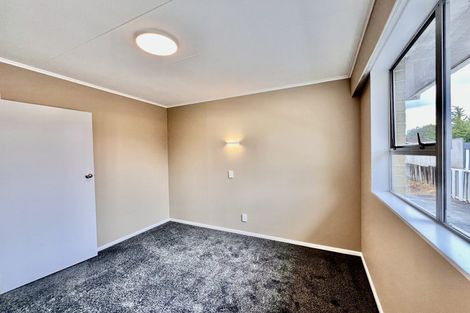 Photo of property in 76 California Drive, Totara Park, Upper Hutt, 5018