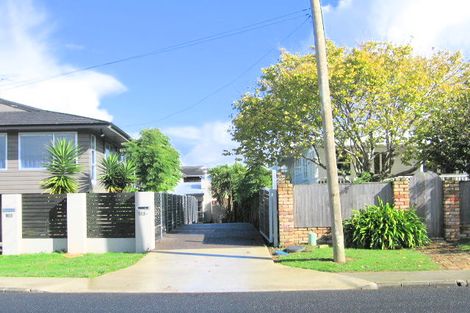Photo of property in 103 Clovelly Road, Bucklands Beach, Auckland, 2012
