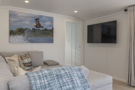 Photo of property in 9 Tawa Street, Hilltop, Taupo, 3330