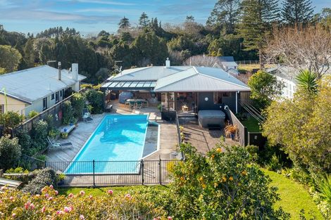 Photo of property in 58 Brooklands Road, Brooklands, New Plymouth, 4310