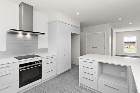 Photo of property in 102 Eriksen Road, Te Awa, Napier, 4110